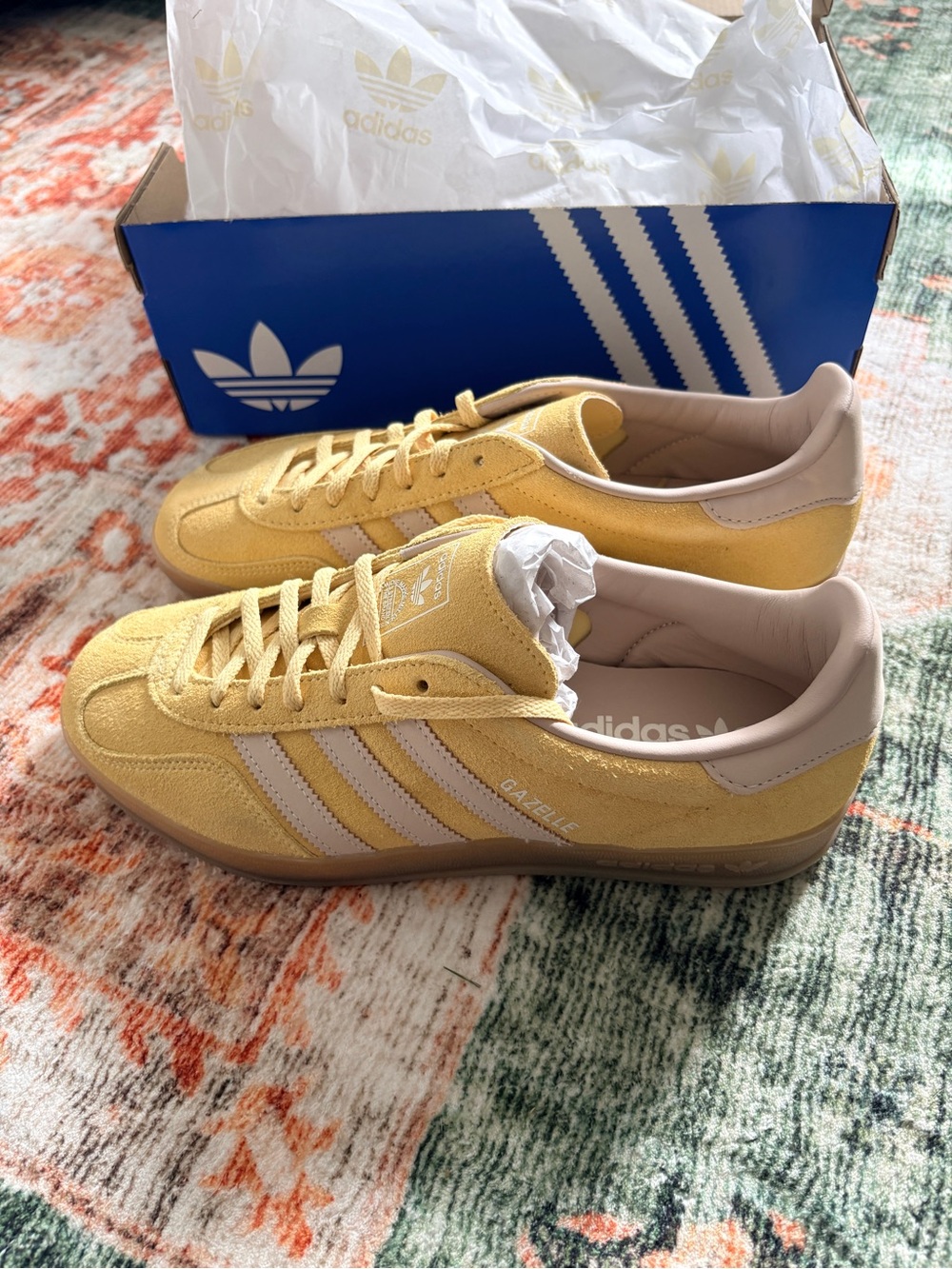 NWT adidas Gazelle Women’s Yellow Suede Sneakers size 9.5